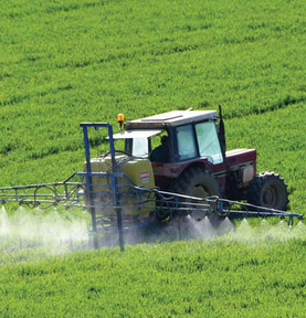 chemikálie z poľnohospodárskej činnosti – pesticídy, herbicídy, dusičnany a dusitany